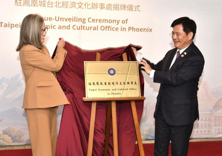 Hobbs, Biggs exchange barbs at AZ opening of Taiwan trade office