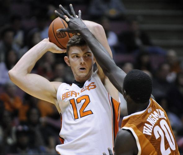 How many times the Pac-12 teams have danced on the NCAA floor