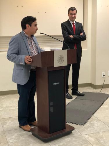 Cónsul Enrique Gómez