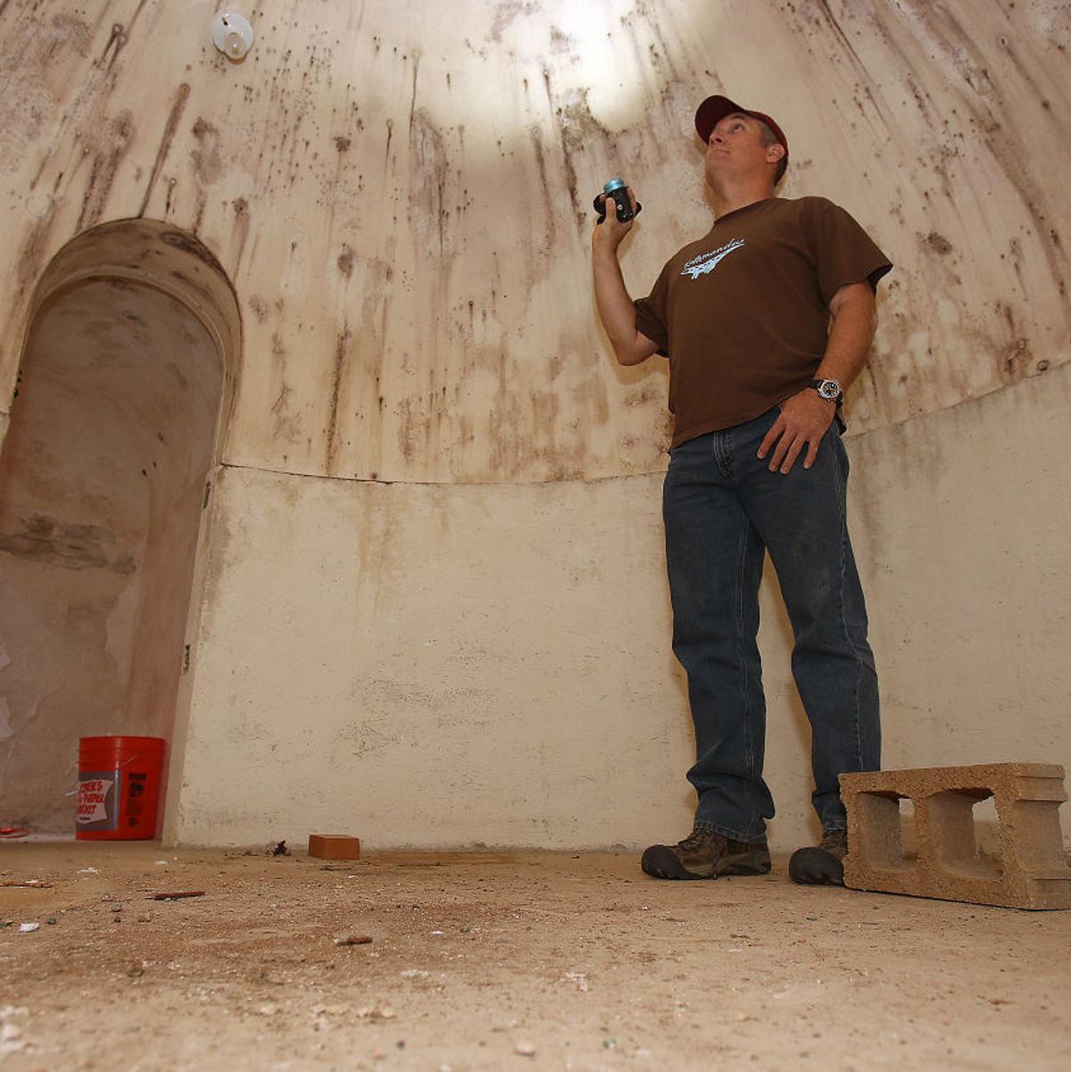 A Real Digger Upper Tucson Man Finds Bomb Shelter In Backyard