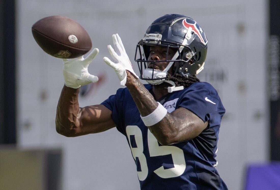 Dallas Cowboys wide receiver Noah Brown (85) during the NFL