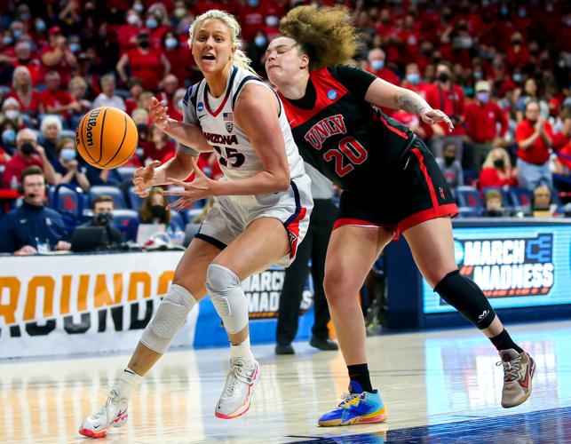 032122-tuc-spt-uawomenshoops-p2