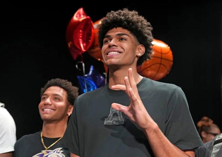 Koa Peat, national signing day, Arizona men's basketball