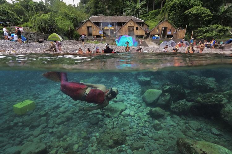 APTOPIX Mermaid Mania