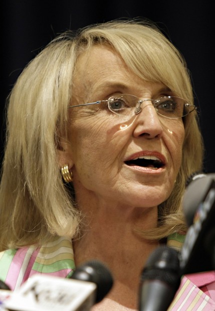 Brewer working to mend state's tourism damage   