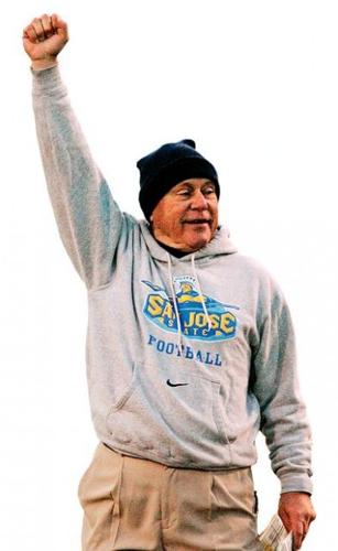 Greg Hansen Sunday Notebook : Bermudez tops class  