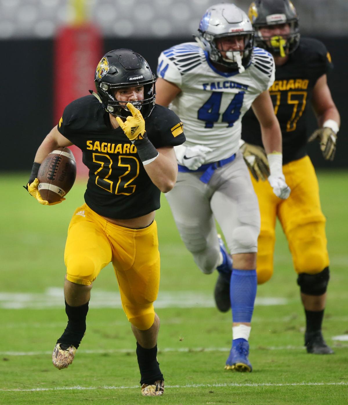Catalina Foothills vs. Scottsdale Saguaro in the 4A high school football championship