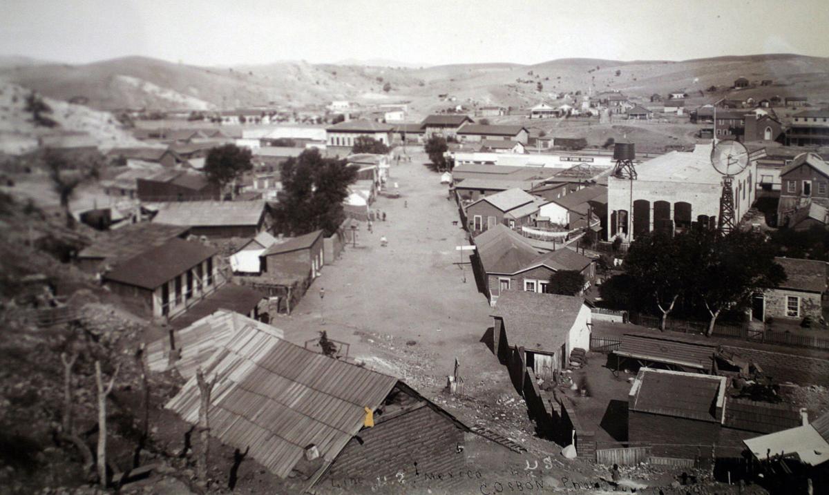 Ambos Nogales 1890