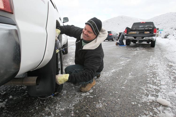 Snowfall in Arizona, California