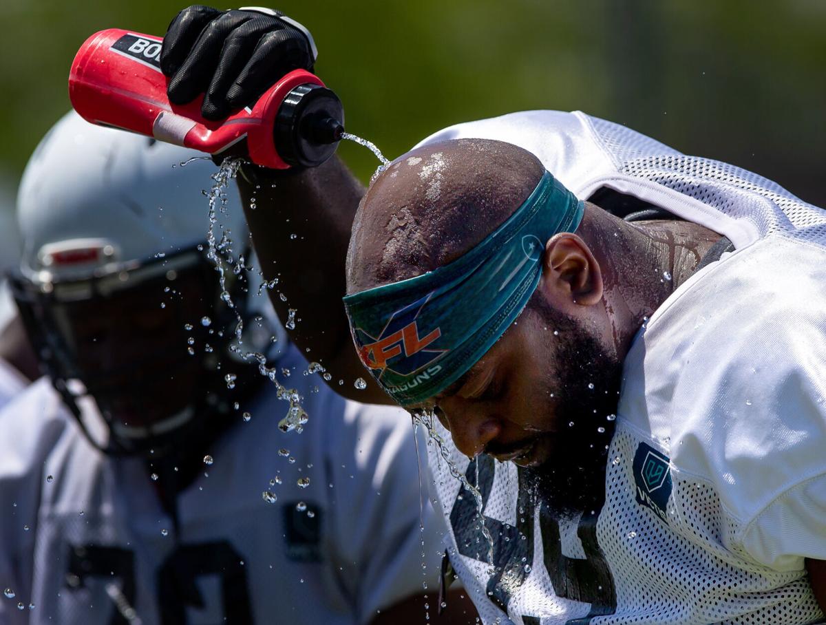 Tucson Sugar Skulls, hot weather