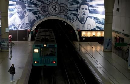 ARGENTINA MARADONA-MESSI