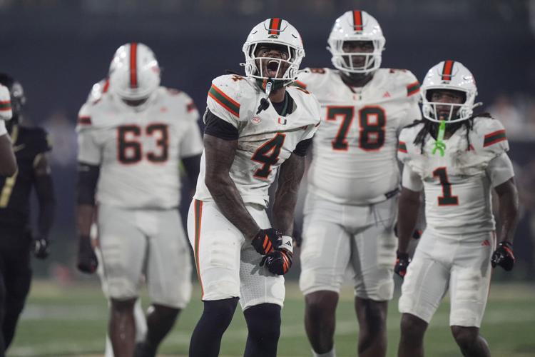 FOOTBALL-NCAA/