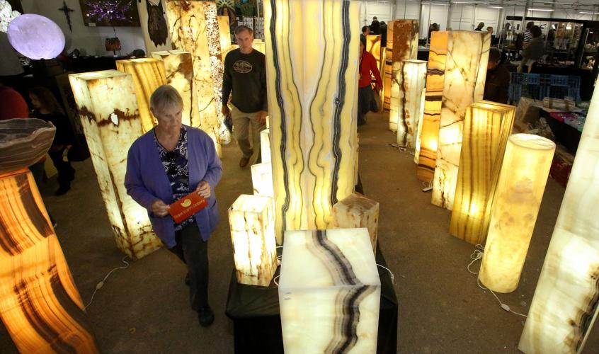 Tucson Gem, Mineral and Fossil Showcase