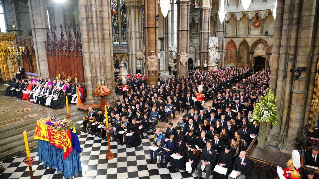 Photos: The funeral, final procession of Queen Elizabeth II