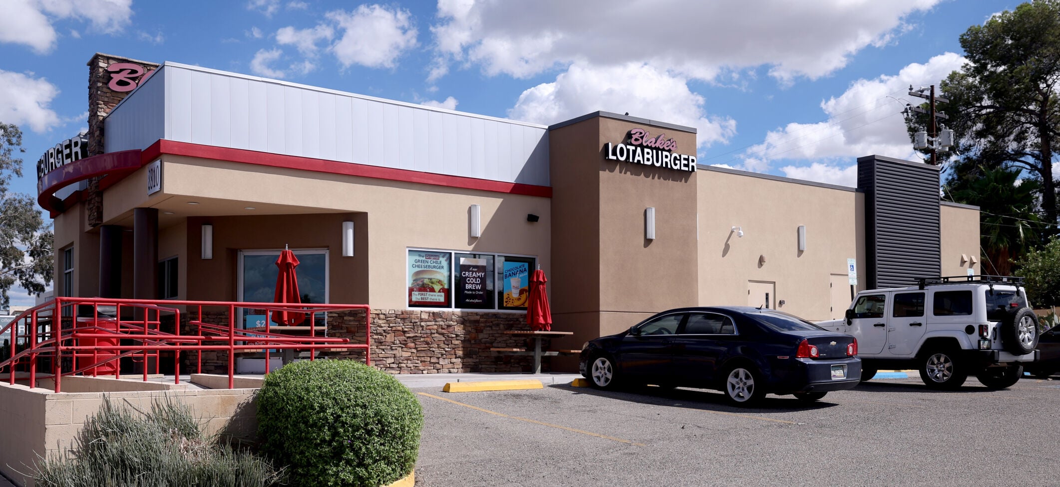 Tucson's having a big fast-food reshuffle