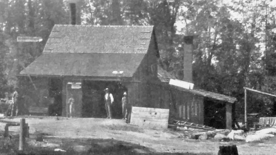 Aztlan Mill near Groom Creek