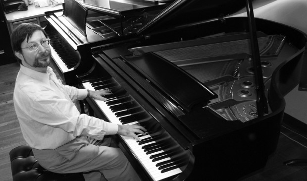In the mood for romance? Pianist Tentser will oblige you   
