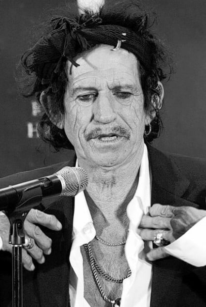 Rolling Stone snorted his dad's ashes  