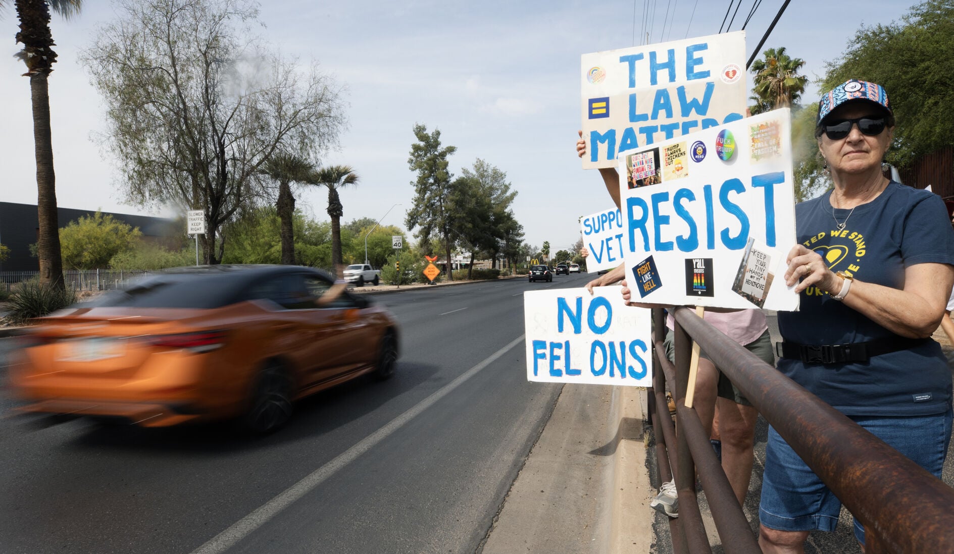 Hundreds gather at Tucson's Reid Park for 'No Kings' rally