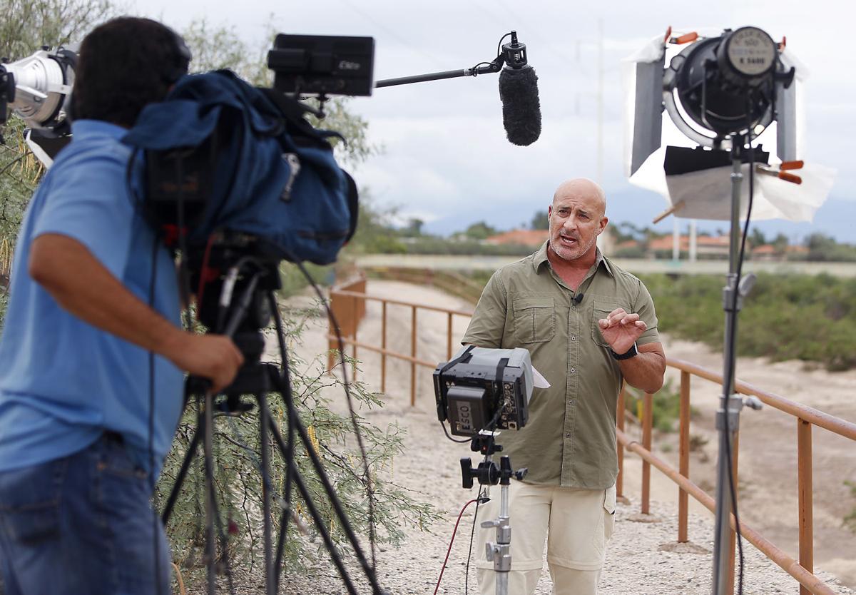 photos-weather-channel-s-jim-cantore-tracks-storm-from-tucson