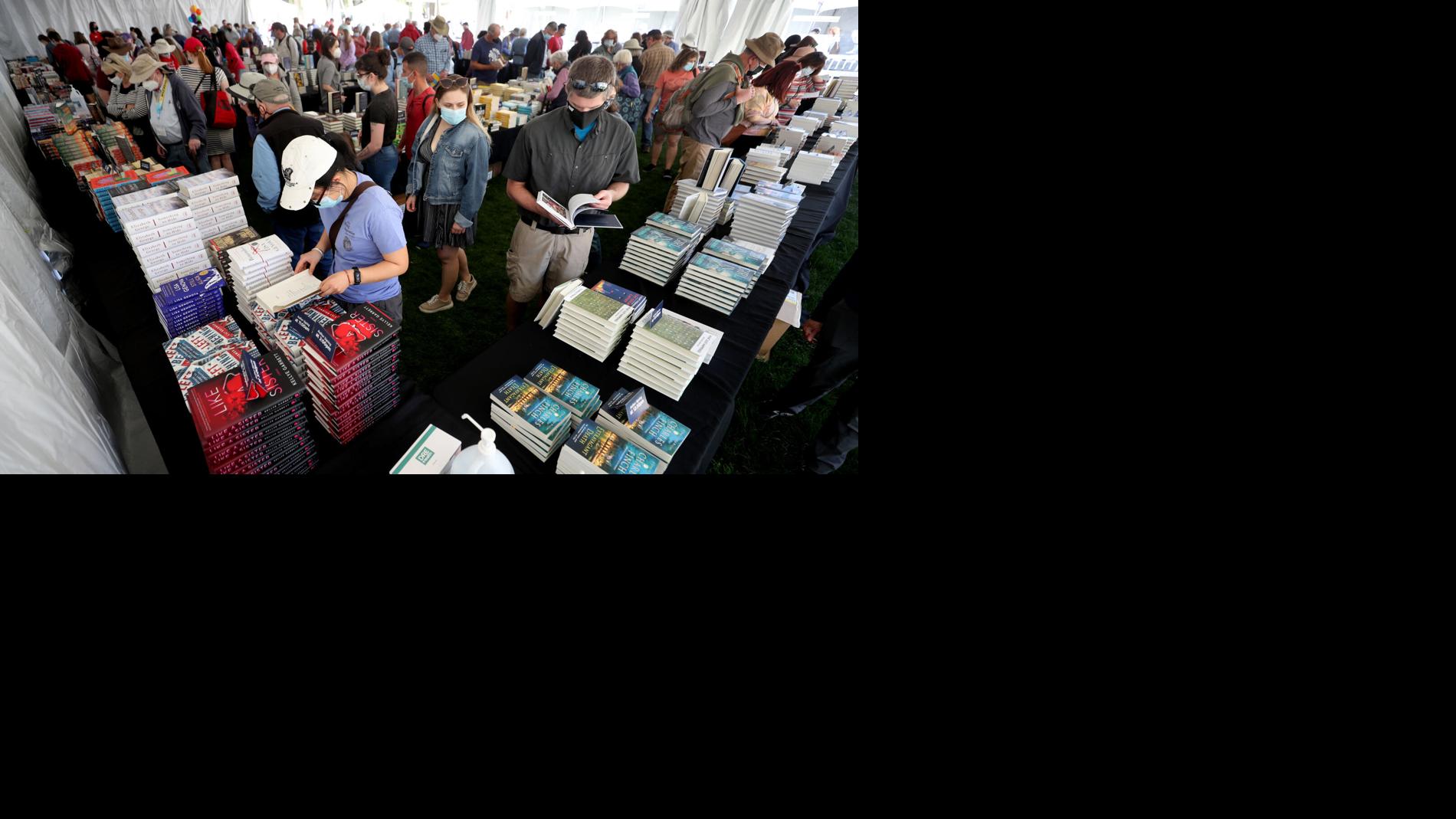 ¿Has ido al enorme Festival de los Libros de Tucsón? Te contamos cómo es
