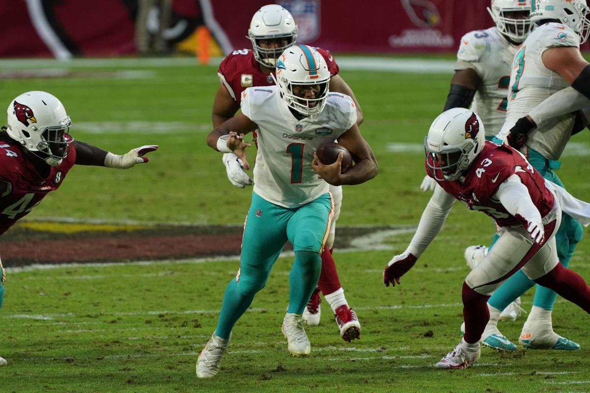 Dolphins Cardinals Football