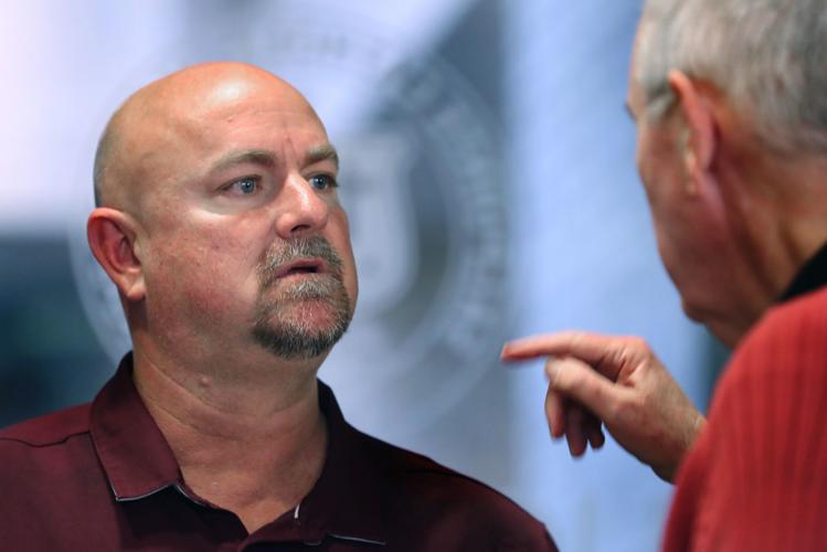 121419-spt-hsfb salpointe-p1.jpg