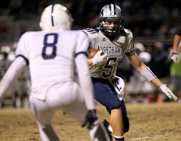 D-II Quarterfinals: Ironwood Ridge 42, Glendale Apollo 30: Nighthawks score 28 straight, take control    