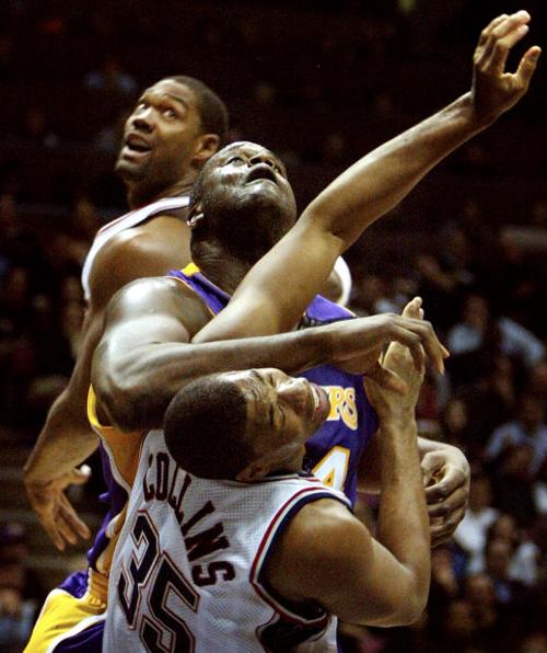 New Jersey Nets Jason Collins and Rodney Rogers vs. Lakers' Shaquille O'Neal