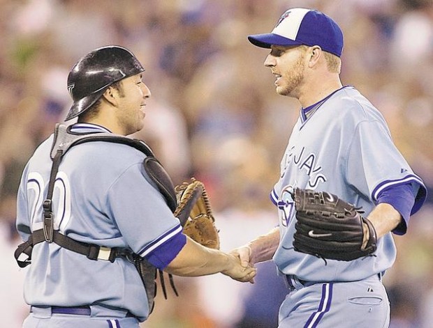 Jays GM will listen to Halladay offers