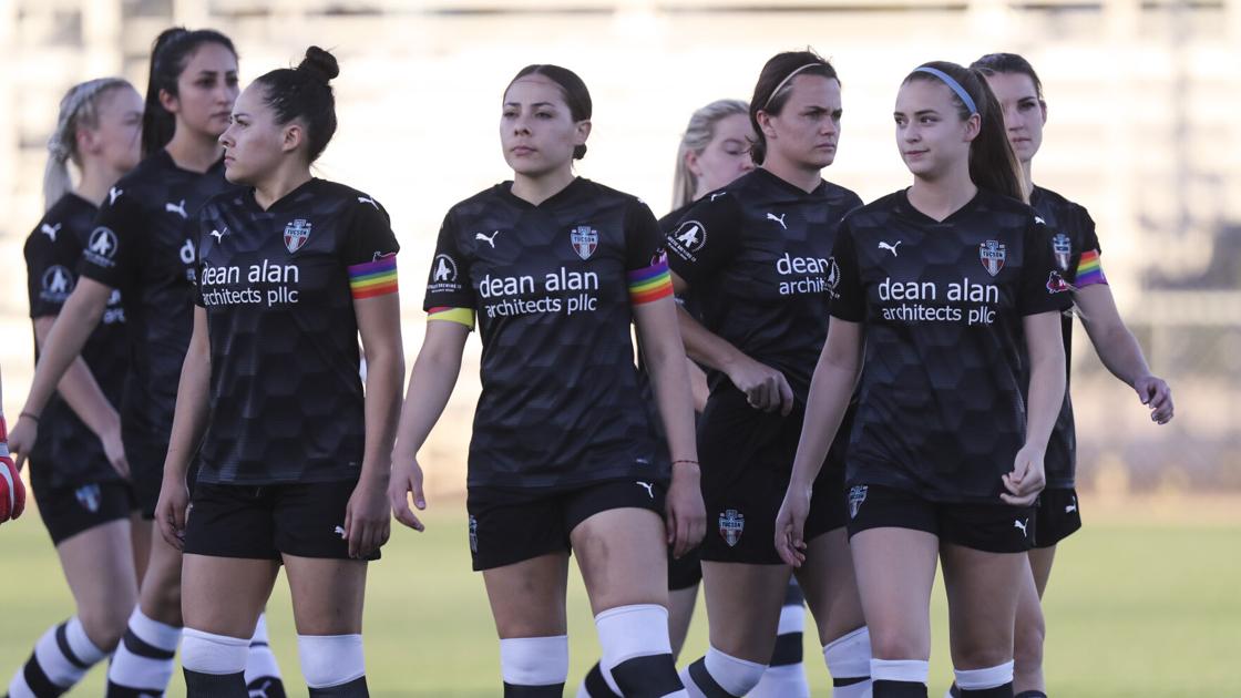 FC Tucson Women jersey sponsor takes a hands-on approach to women supporting women | Tucson Sports FC Tucson Women jersey sponsor takes a hands-on approach to women supporting women | Tucson Sports