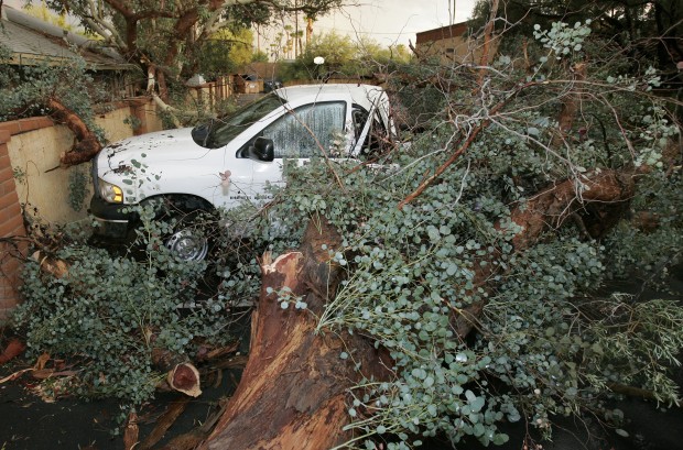 Major monsoon storm hits Tucson area