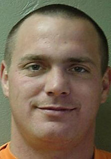 Escaped inmates from Arizona linked to couple's death in NM   