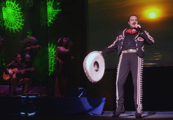 PEPE AGUILAR