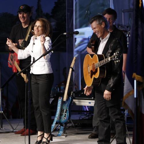 Michele Bachmann, Randy Travis