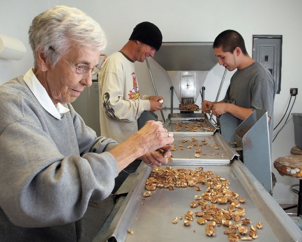 Pecan grower sees 'scary' year    
