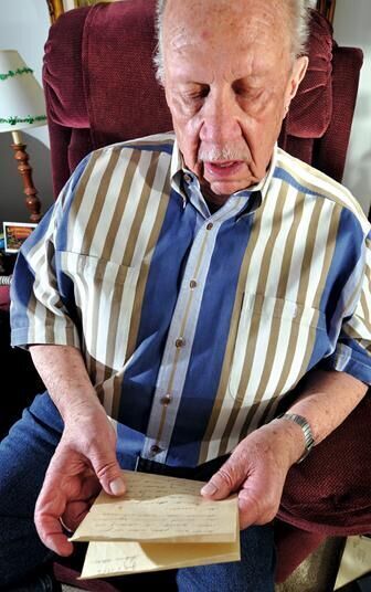 Sioux City Navy vet a witness to atomic history