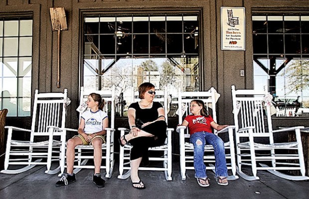 Tucson restaurants Under $30: Cracker Barrel : Down home cooking  