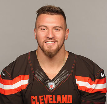 Scooby Wright makes Browns roster