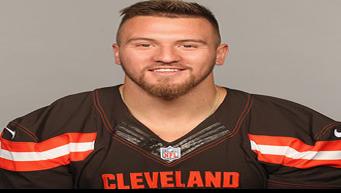 Despite demotion, Scooby Wright gets full salary with Browns