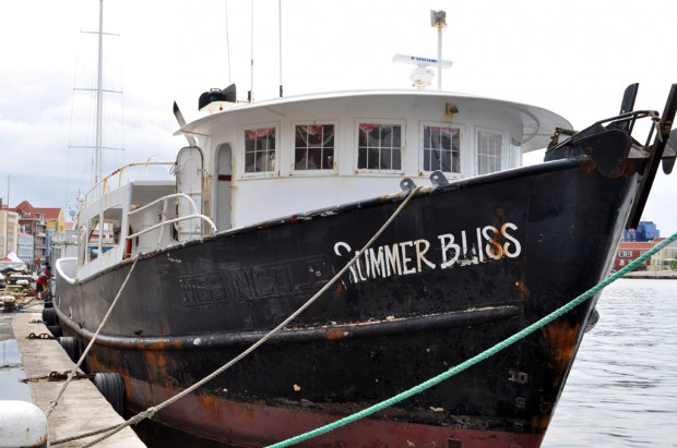 $11.5M in gold bars stolen in Curacao fishing boat heist    