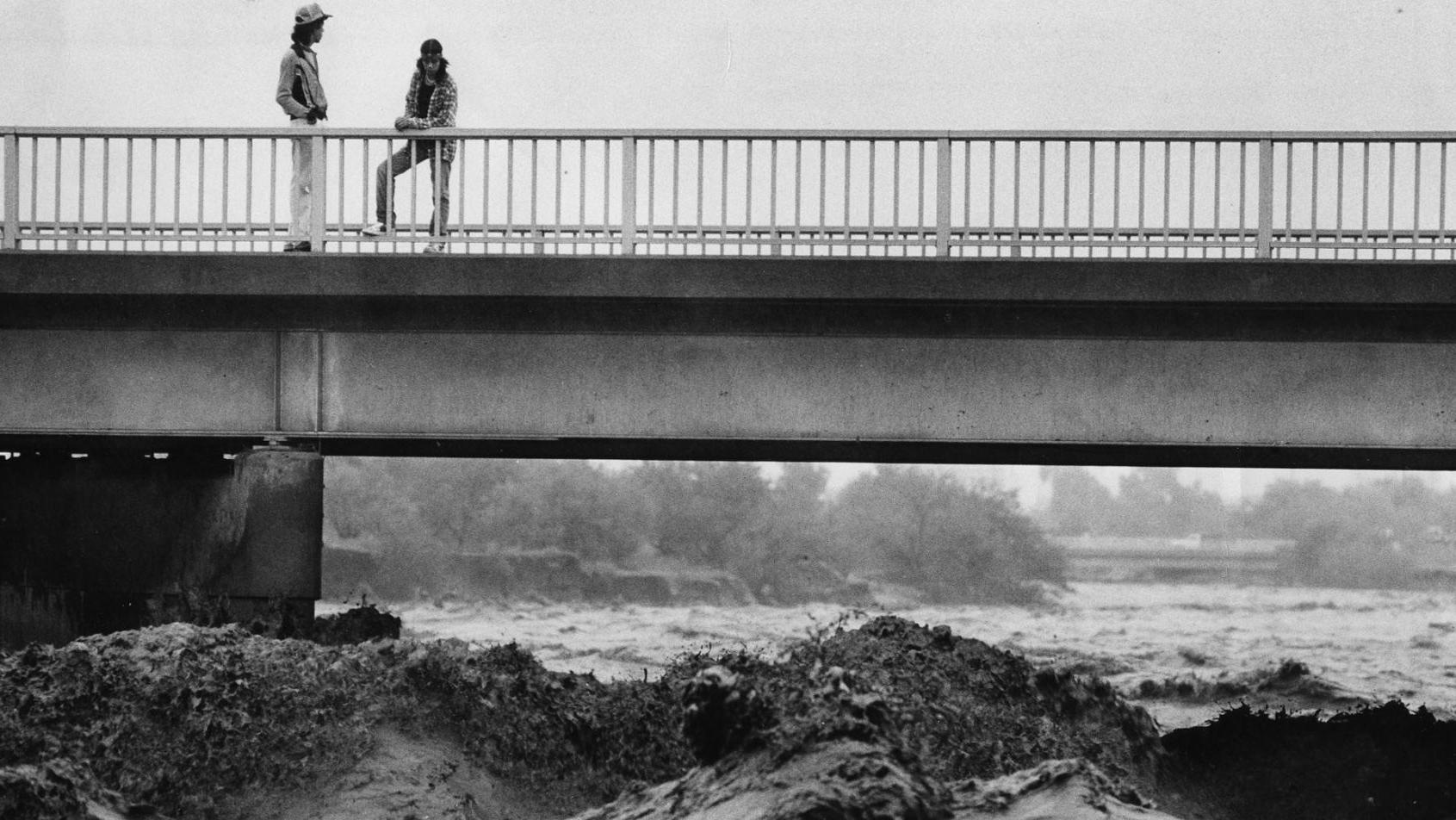 30+ historic photos of the Santa Cruz River through Tucson