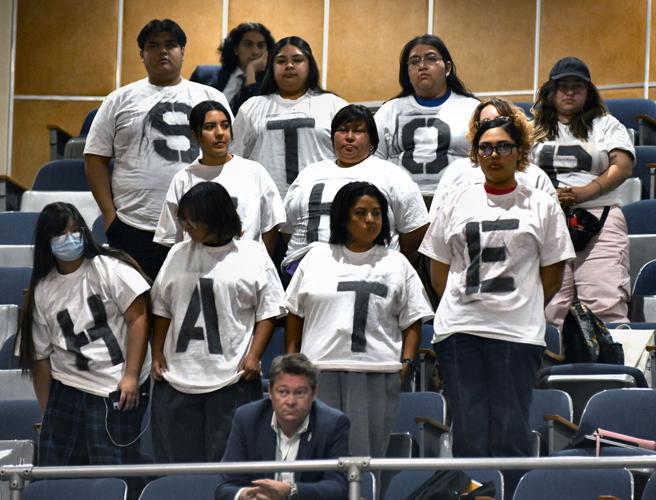 Arizona border bill altered in bid by GOP to win support