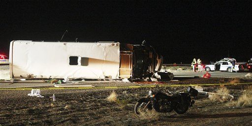 tour bus crash at grand canyon