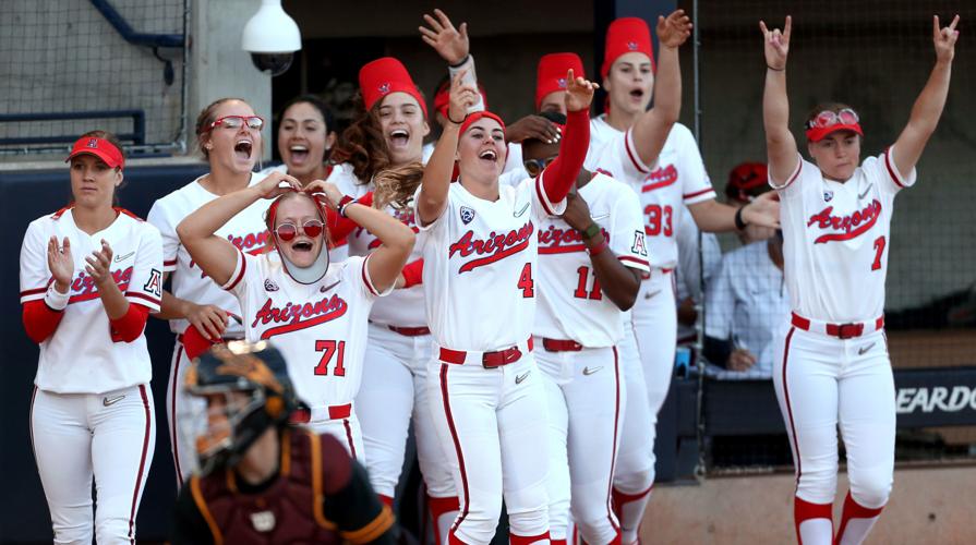 040119-spt-ua softball-p11.jpg