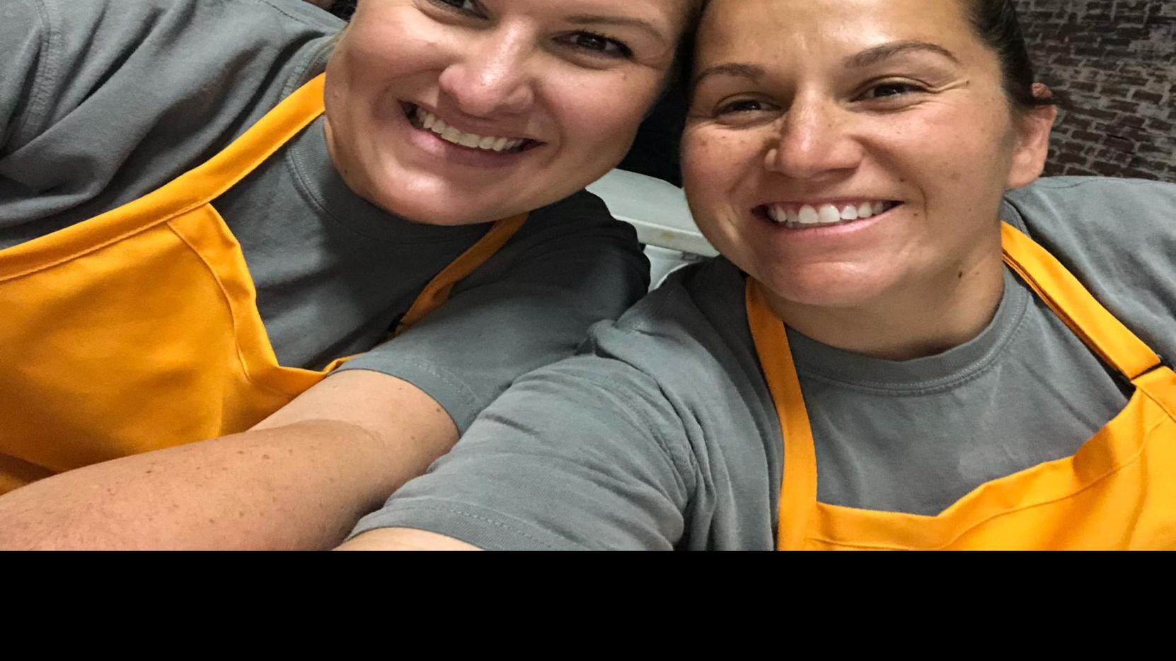 Watch Two Tucson Bakers Compete On Food Network S Show Halloween Cake Off On Monday Tucson Life Tucson Com