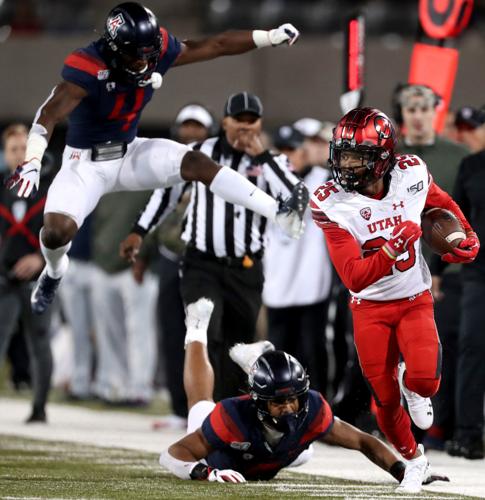 112419-spt-uafb main-p10.jpg