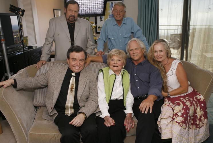 Jerry Mathers;Barbara Billingsley; Tony Dow; Lauren Shulkind;Frank Bank;Ken Osmond
