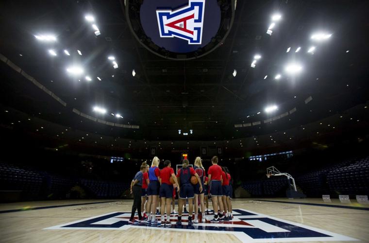 100119-spt-ua womens hoops media day-p97.JPG