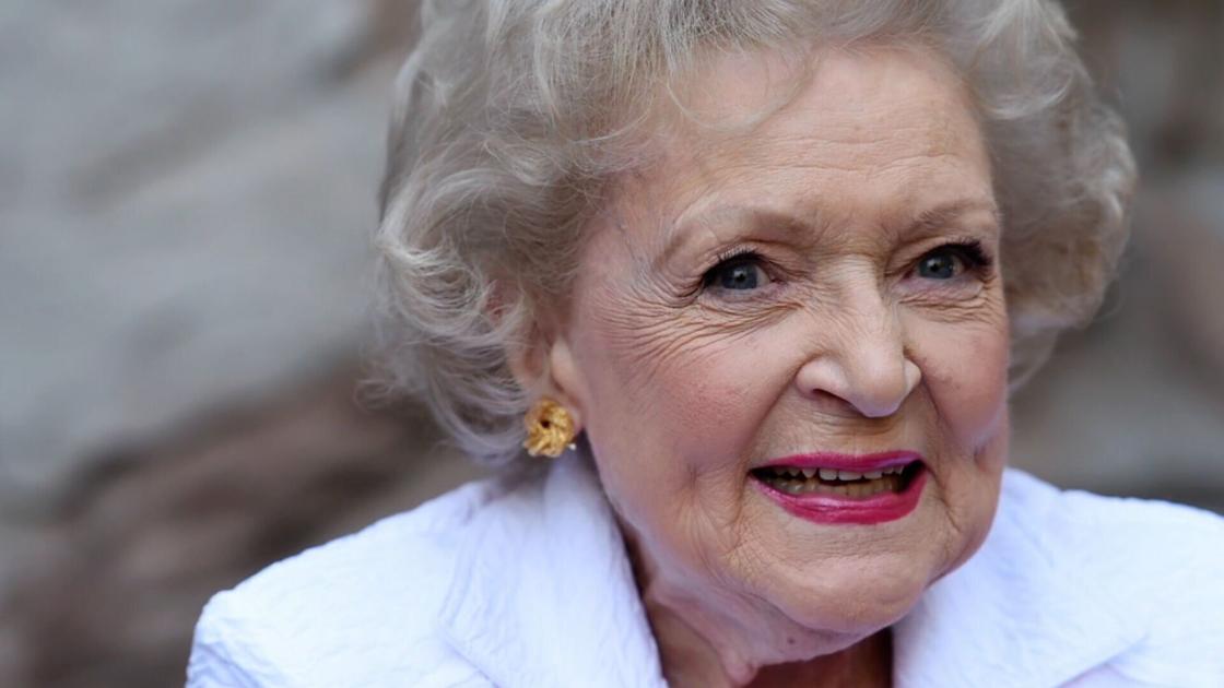 Betty White suffered stroke six days before her death Entertainment